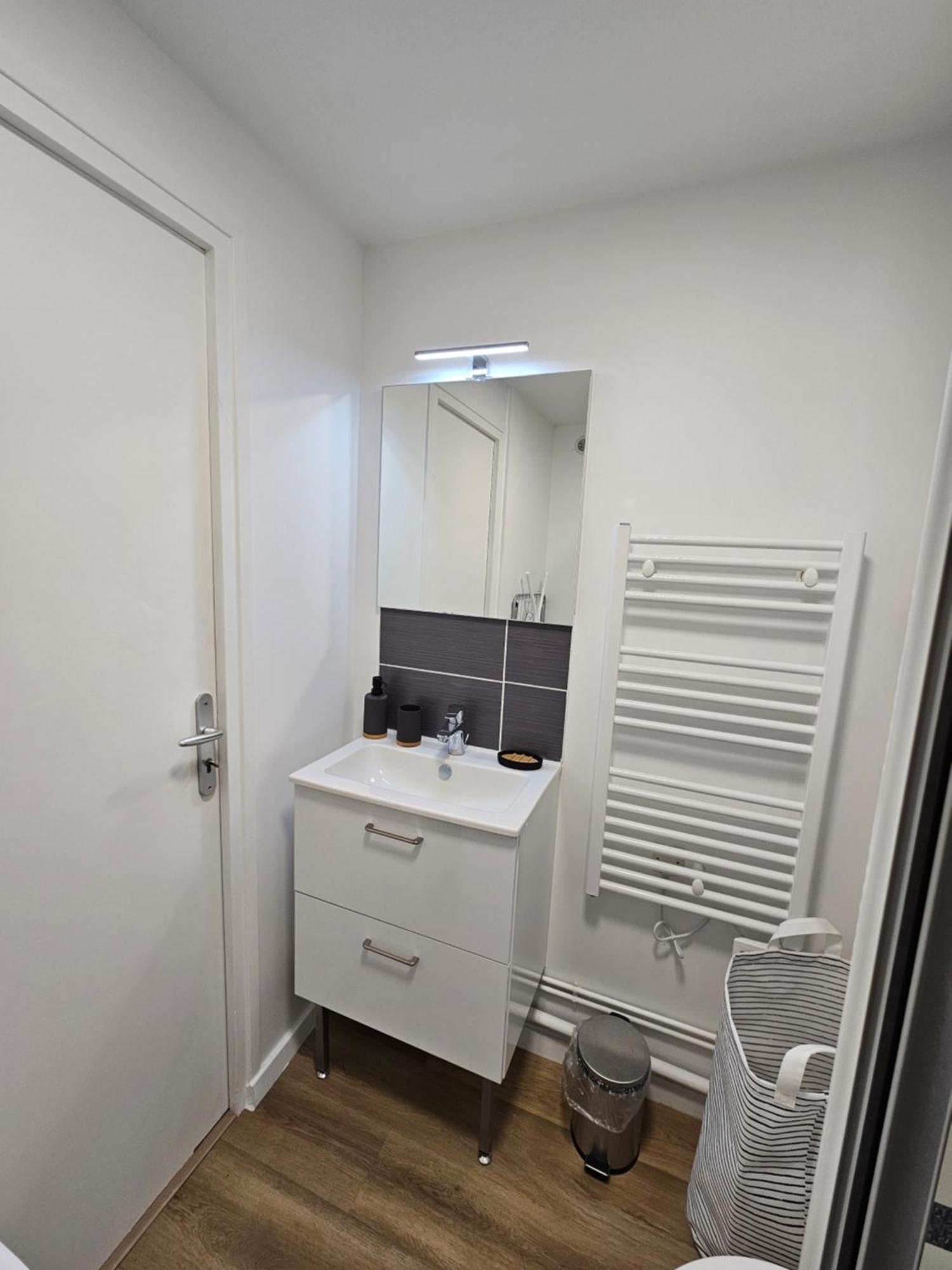 Charmant Duplex Au Coeur De Vernon Proche Gare Et Giverny מראה חיצוני תמונה