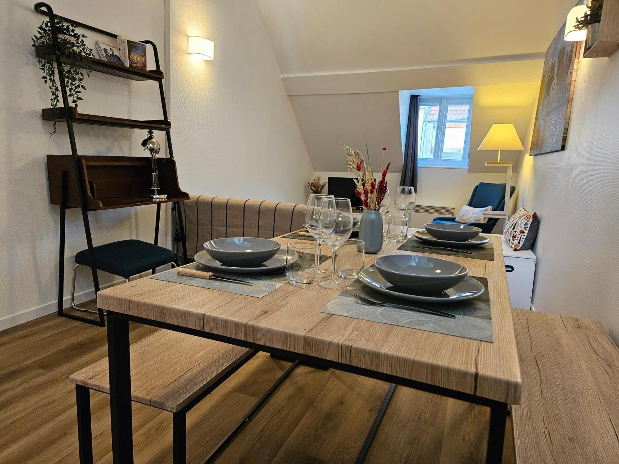 Charmant Duplex Au Coeur De Vernon Proche Gare Et Giverny מראה חיצוני תמונה